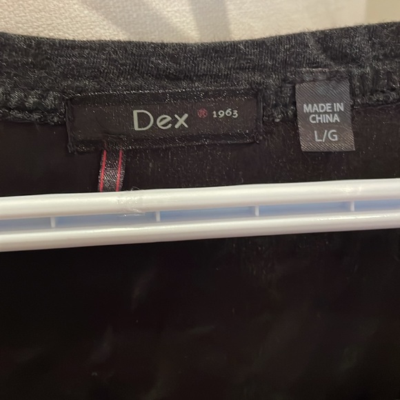Dex high-low pearl top - Picture 2 of 7